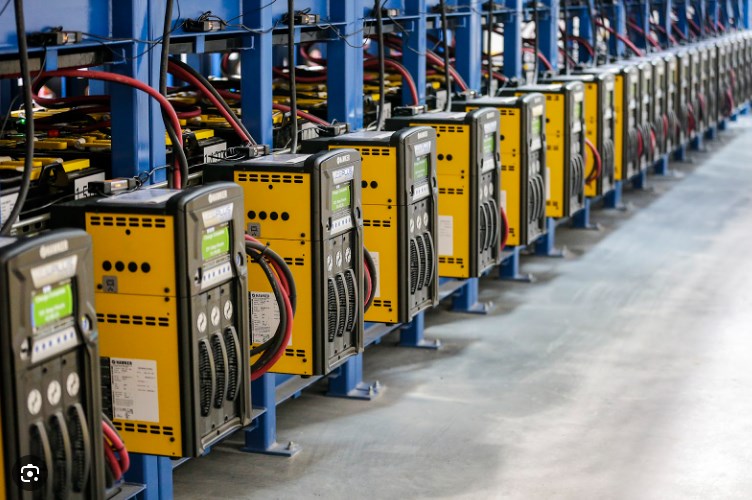 Key Considerations When Choosing a Forklift Battery Charger Stand